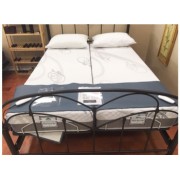 Can an adjustable bed have a footboard? Can an adjustable bed have a footboard?