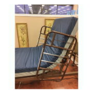 If you place our hospital bed in the most upright position the rails turn into helpful grabs.